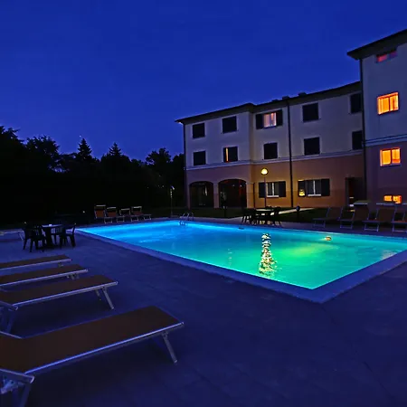 Hotel Le 4*