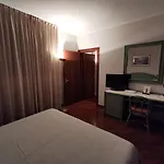 Le Hotel 4*