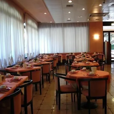 勒维尔酒店 摩德纳