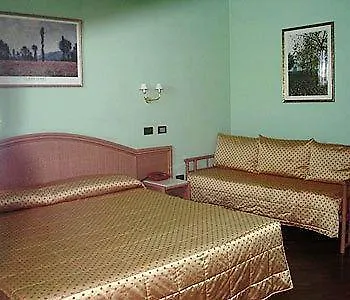 酒店 勒维尔酒店 4*
