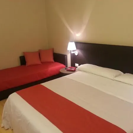 Le Hotel