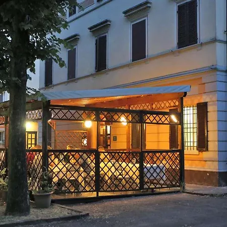 Hotel Le 4*